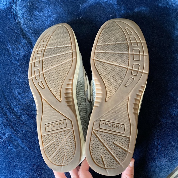 sperrys - Picture 3 of 4